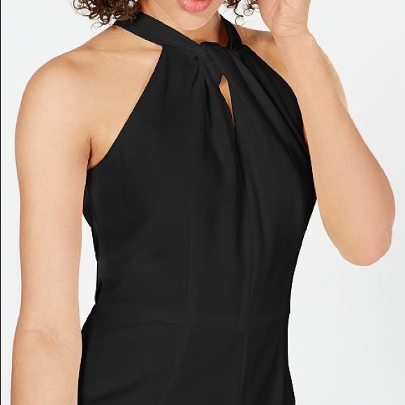 Julia Jordan Wide Leg Twist Neck Halter Jumpsuit 8 - Picture 4 of 5